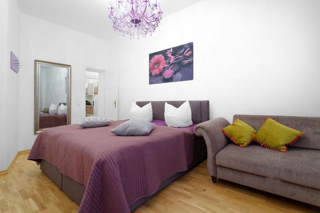 Grand Mitte Rosenthaler Platz Appartement *
