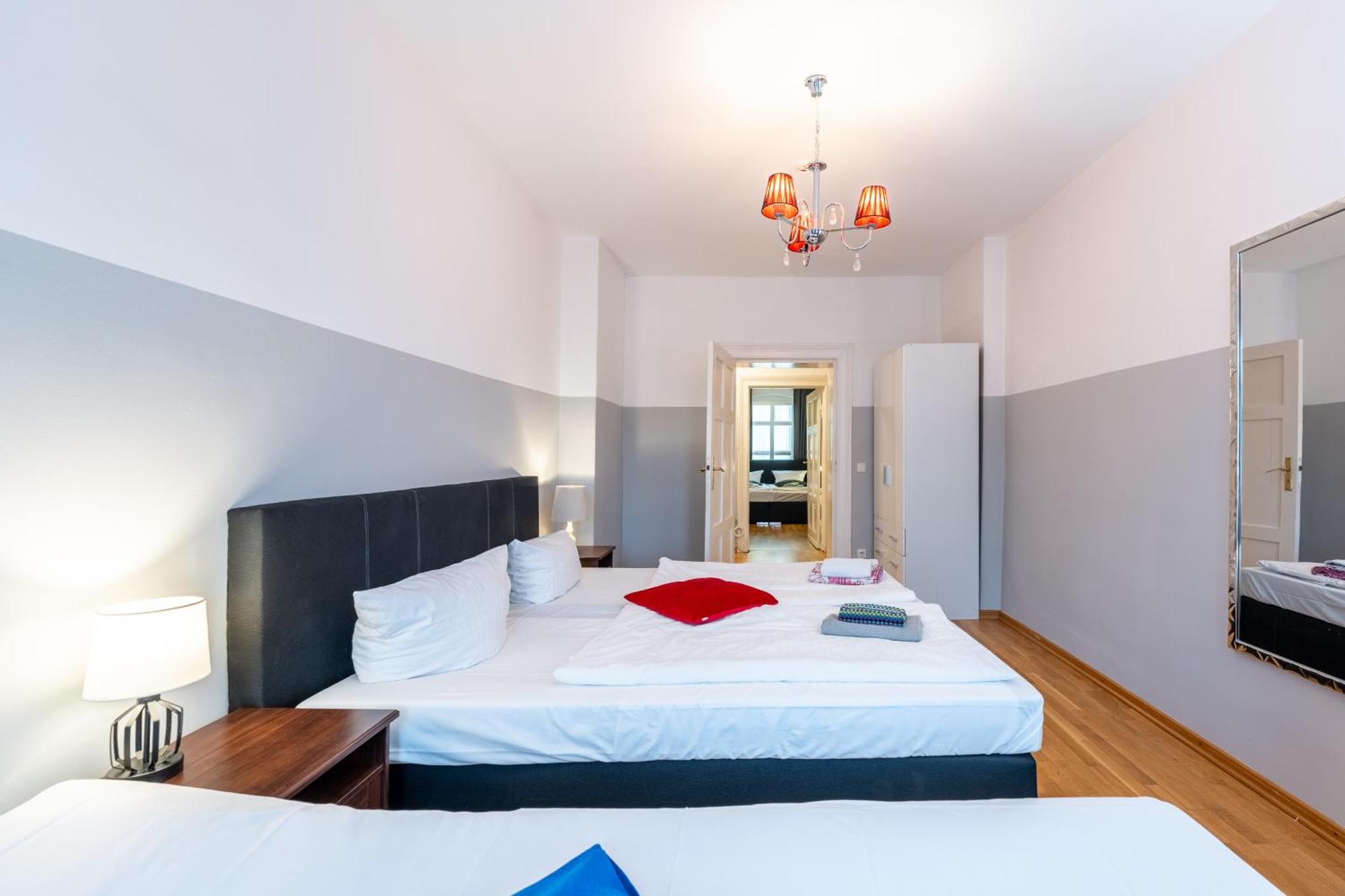 Grand Mitte Rosenthaler Platz * Berlijn